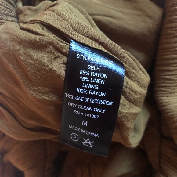 ASTR Floral Romper - Picture 6 of 6